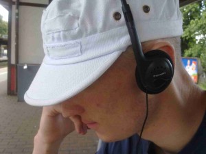 Ja, i moje nieznane słuchawki Thomsona.